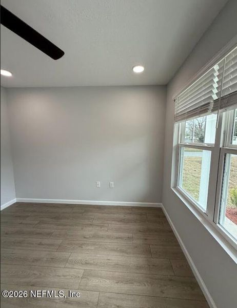 Spacious, unfurnished interior of a new home in , Jacksonville (Image 10).