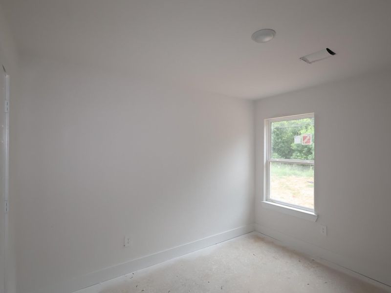 Spacious, unfurnished interior of a new home in Sorella, Tomball (Image 12). Spacious, unfurnished interior of a new home in Sorella, Tomball (Image 12).