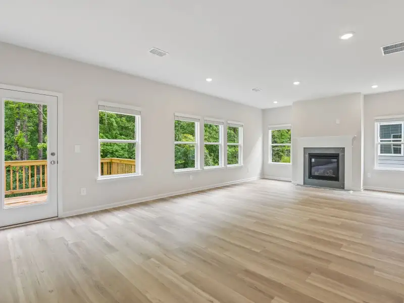 Spacious, unfurnished interior of a new home in Harmony Manor, Fairburn (Image 12).