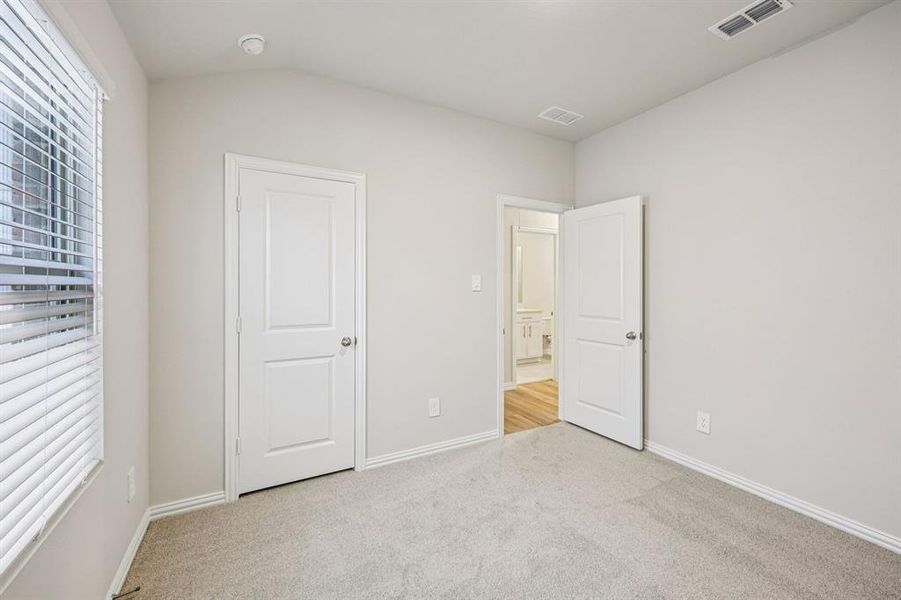 Photo is not of the actual home, but is an inspirational photo of builder’s model home and may depict options, furnishings, and/or decorator features that are not included.