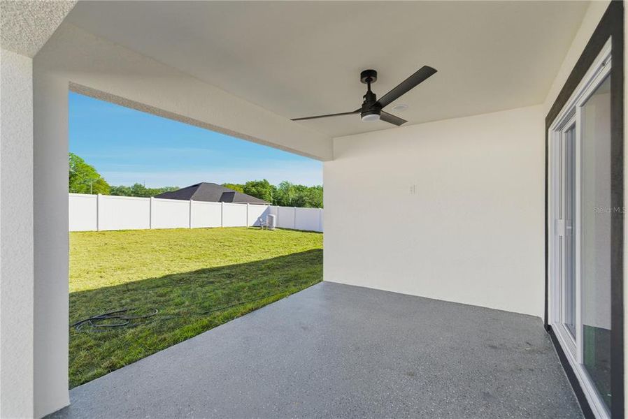 Exterior details and patio area of a home in , Ocala (Image 3).