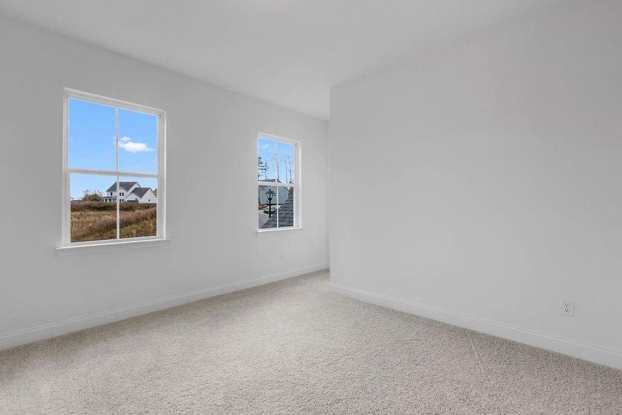 Spacious, unfurnished interior of a new home in Maddox Landing, Hoschton (Image 34).