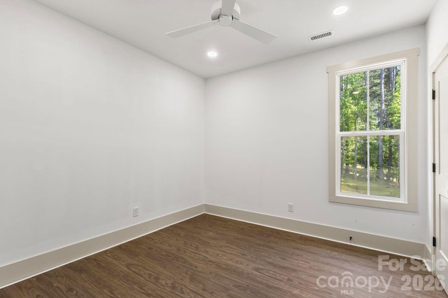 Guest Bedroom #3