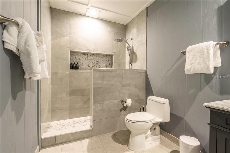 Furnished interior view inside a new home in , Marathon (Image 63). Furnished interior view inside a new home in , Marathon (Image 63).