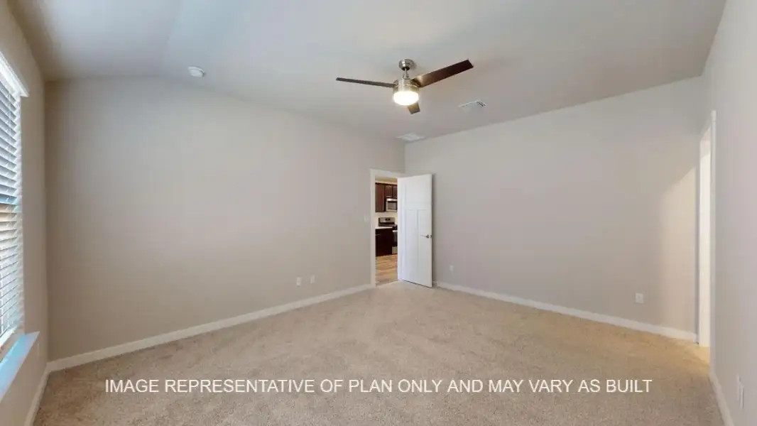 Representative unfurnished interior of a home built from the Baxtor by D.R. Horton in Wildwood Estates, Nolanville (Image 11).