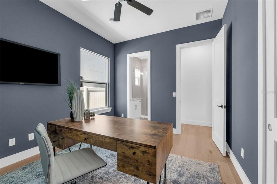 Furnished interior view inside a new home in , Orlando (Image 19). Furnished interior view inside a new home in , Orlando (Image 19).