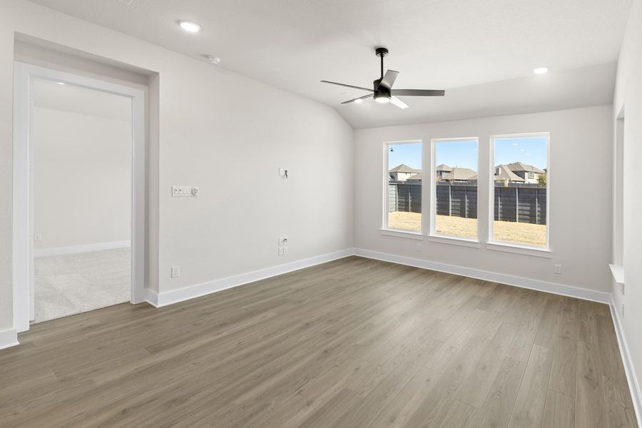 Spacious, unfurnished interior of a new home in Union Park, Little Elm (Image 25). Spacious, unfurnished interior of a new home in Union Park, Little Elm (Image 25).
