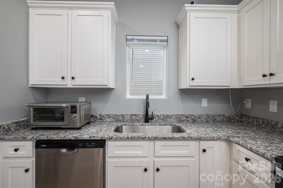 Granite Counter tops and Stainless Steel appliances
