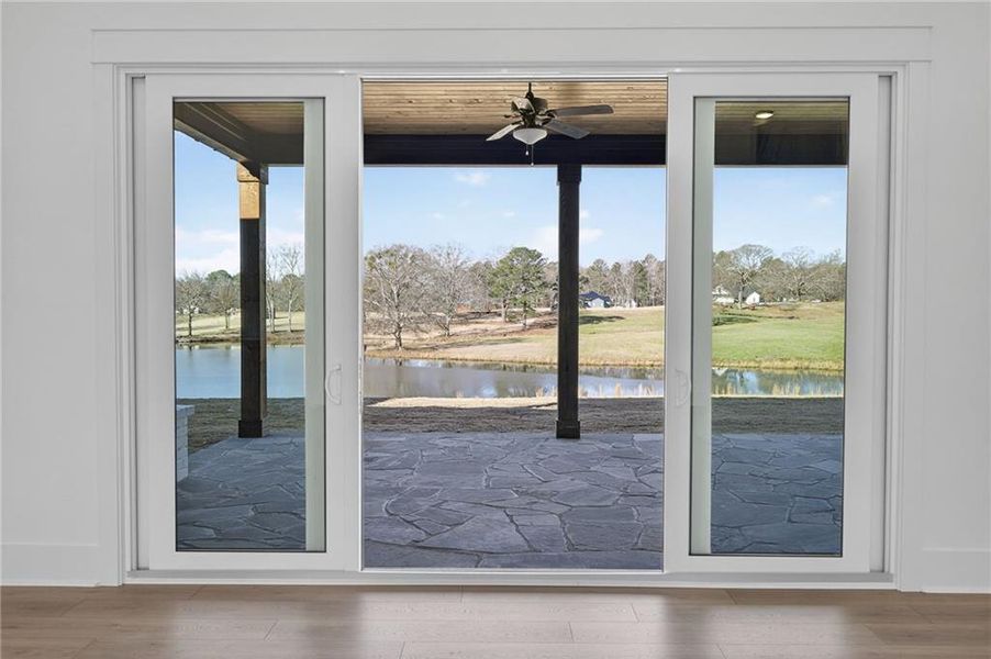 Spacious, unfurnished interior of a new home in , Dallas (Image 26).