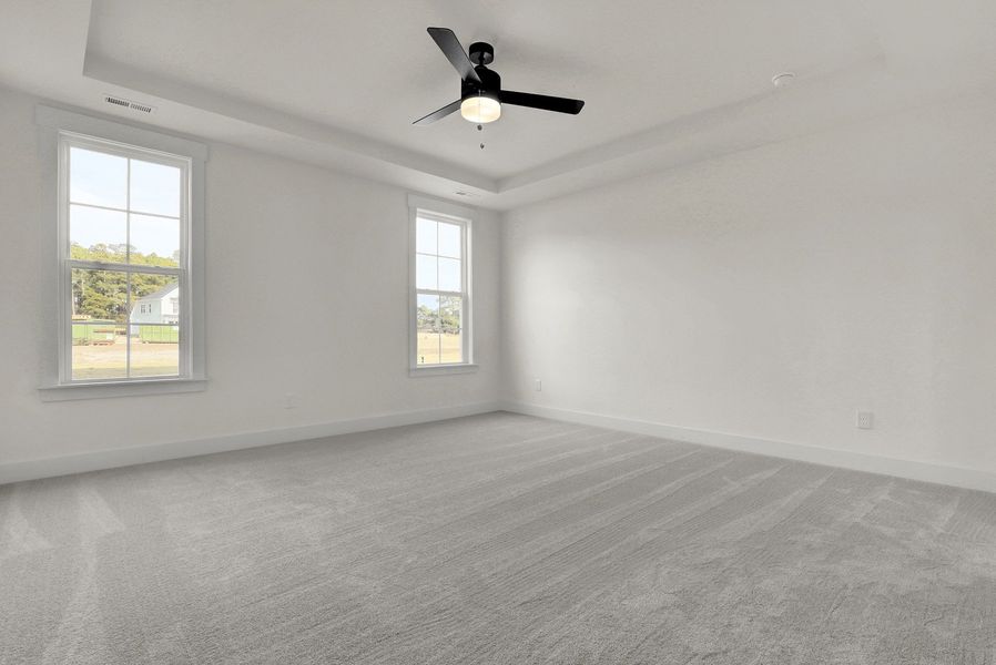 Spacious, unfurnished interior of a new home in East Wynd, Hampstead (Image 17).
