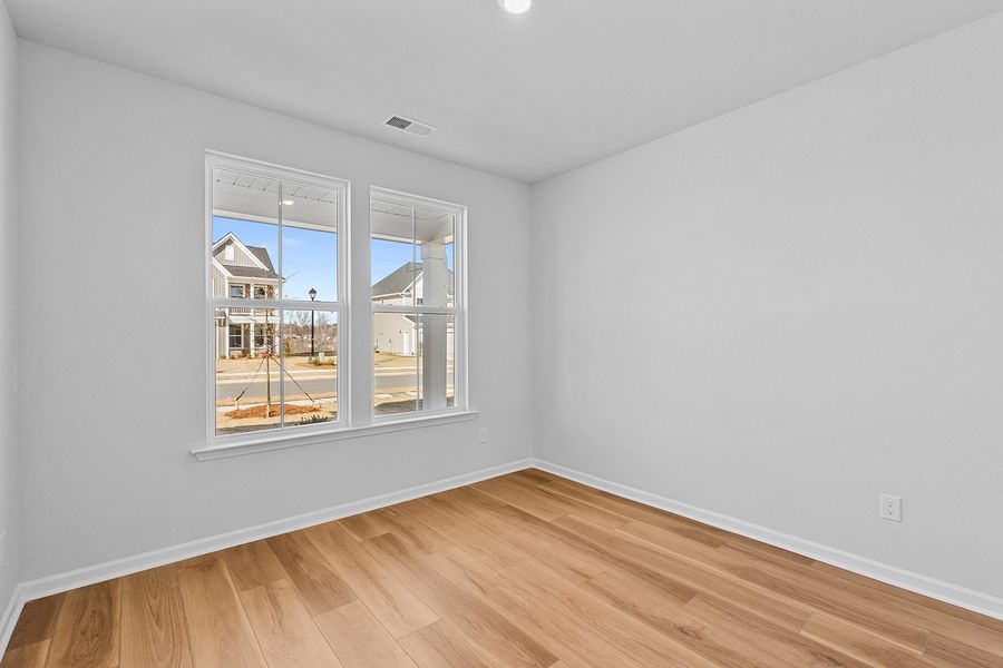 Spacious, unfurnished interior of a new home in Fieldstone, Lexington (Image 17). Spacious, unfurnished interior of a new home in Fieldstone, Lexington (Image 17).