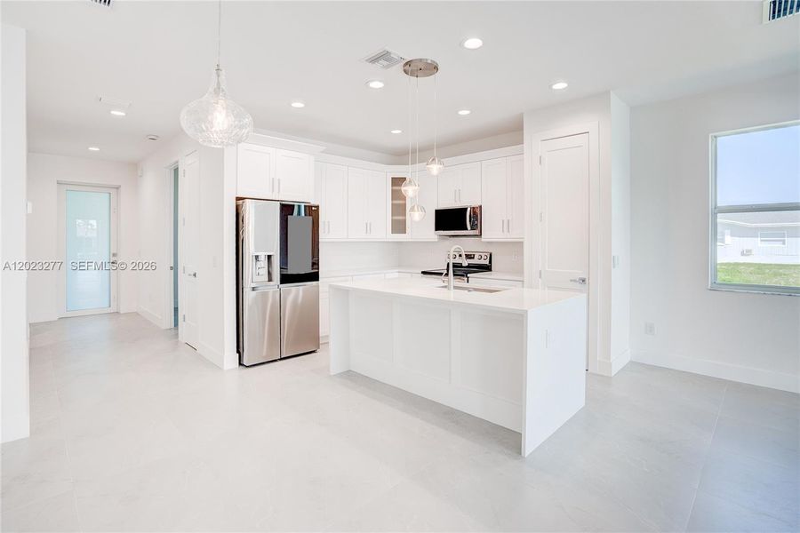 Furnished interior view inside a new home in , Cape Coral (Image 8).