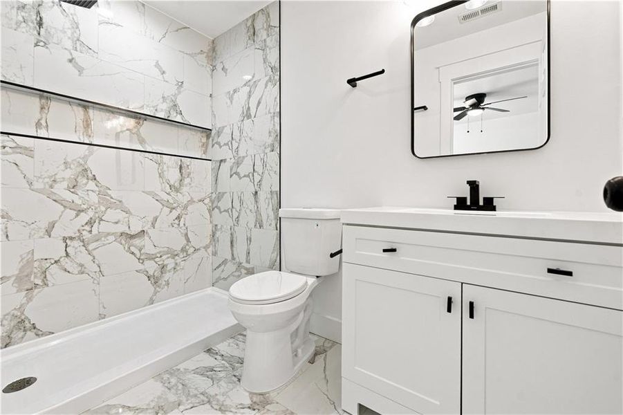 Furnished interior view inside a new home in , Hiram (Image 6).