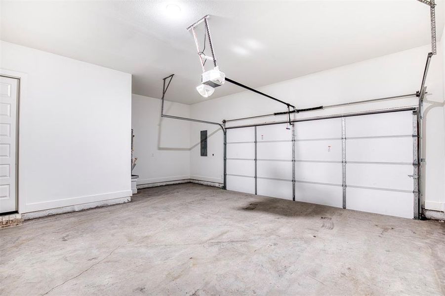 Image 24 of a home in . Image 24 of a home in .