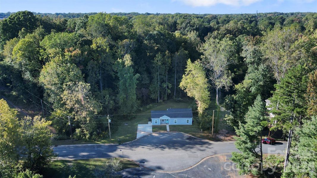 Natural landscape and outdoor views near  in Charlotte (Image 35).