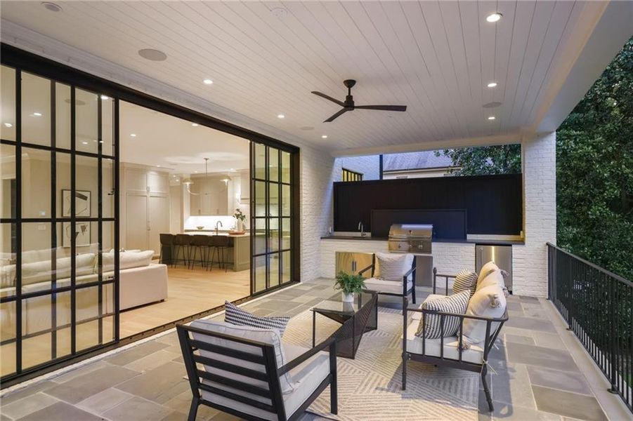 Furnished interior view inside a new home in , Atlanta (Image 40).