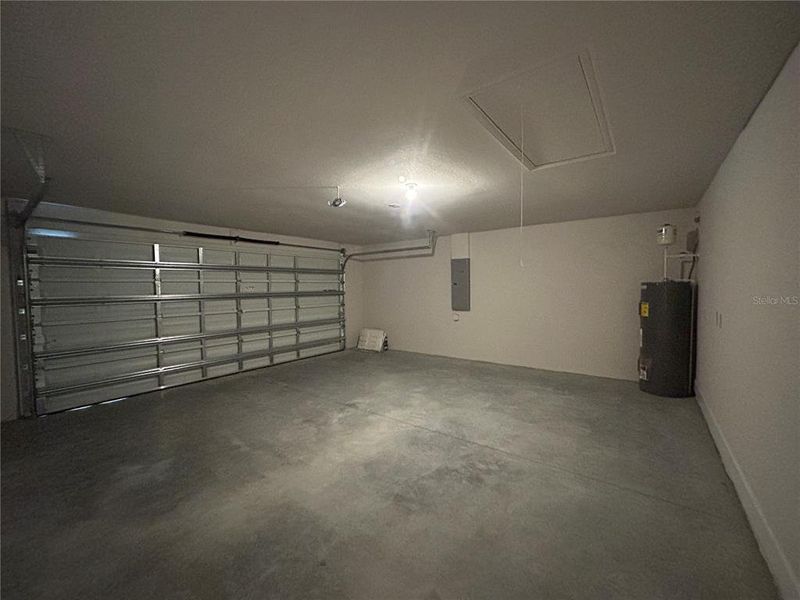 2 Car Garage 2 Car Garage