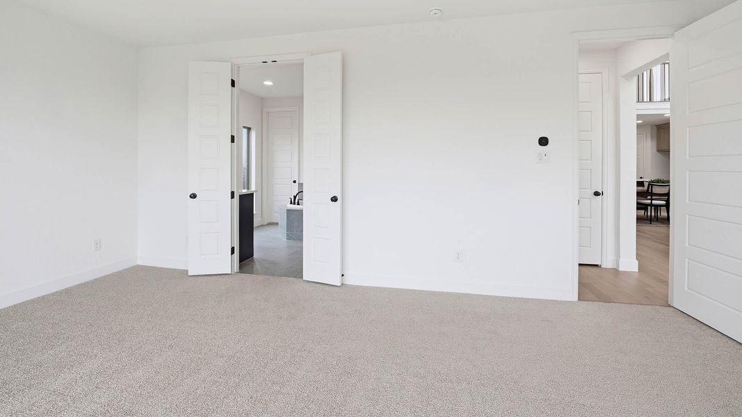 Spacious, unfurnished interior of a new home in Mosaic, Celina (Image 20). Spacious, unfurnished interior of a new home in Mosaic, Celina (Image 20).
