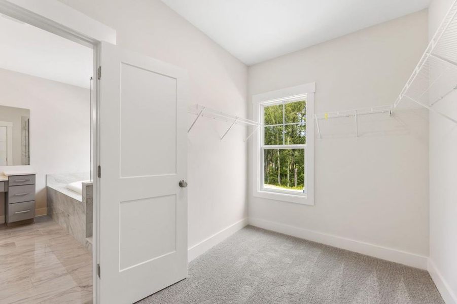 Image 24 of a home in Hillshire.