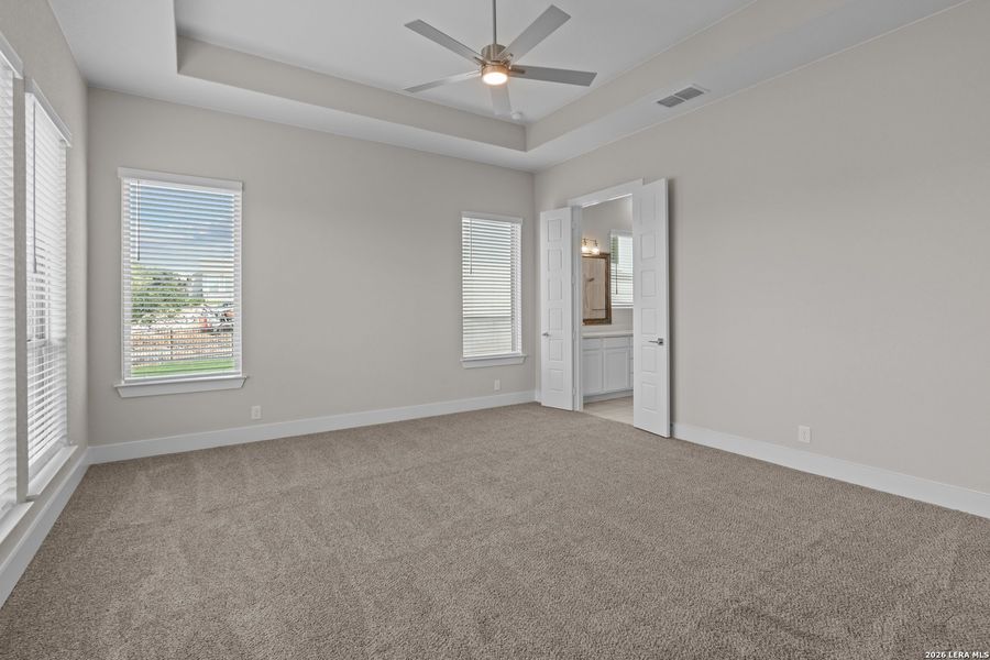 Spacious, unfurnished interior of a new home in , Boerne (Image 18).