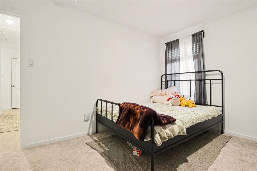 Furnished interior view inside a new home in Mobberly Farms, Pilot Point (Image 16).