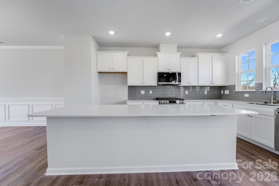 Furnished interior view inside a new home in Village of Waxhaw, Waxhaw (Image 27).