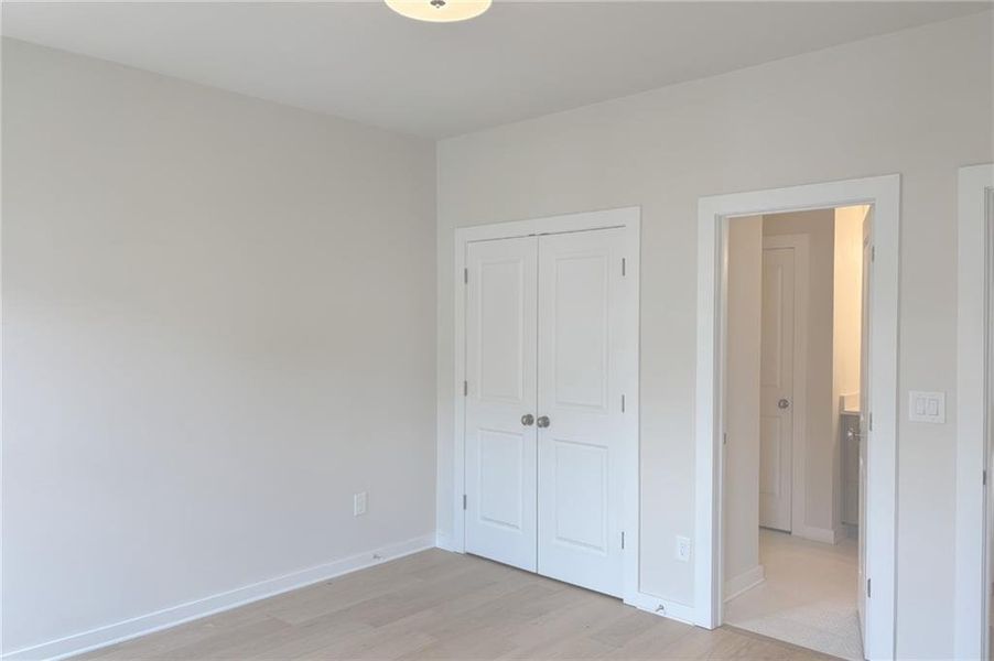 Spacious, unfurnished interior of a new home in Crossroads, Milton (Image 27).
