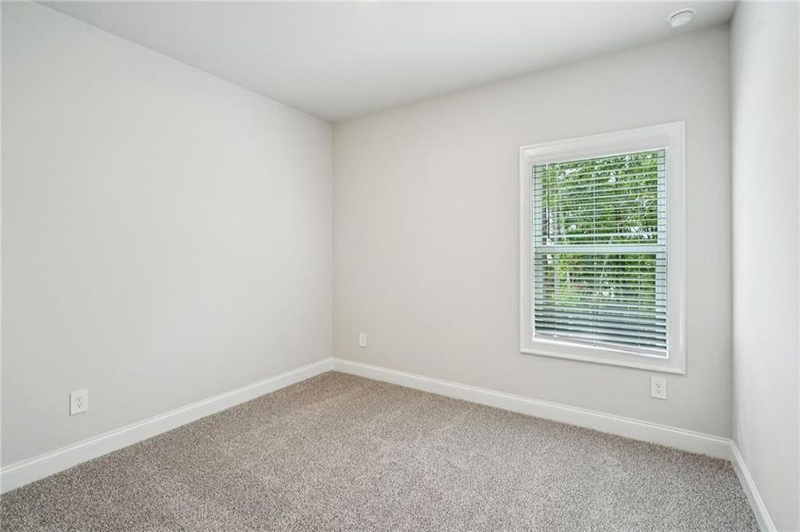 Spacious, unfurnished interior of a new home in Martin Springs - Estate Series, Lawrenceville (Image 29).
