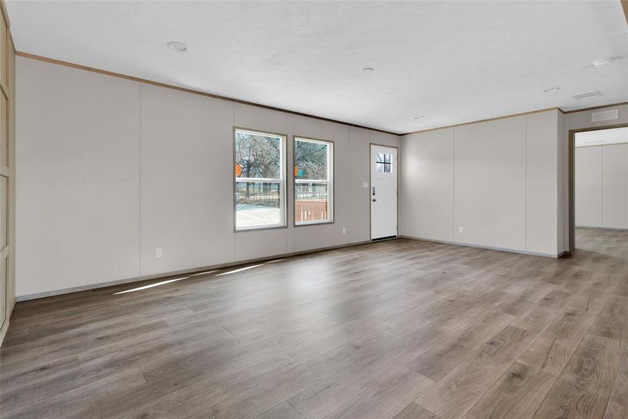 Spacious, unfurnished interior of a new home in , Whitesboro (Image 19).