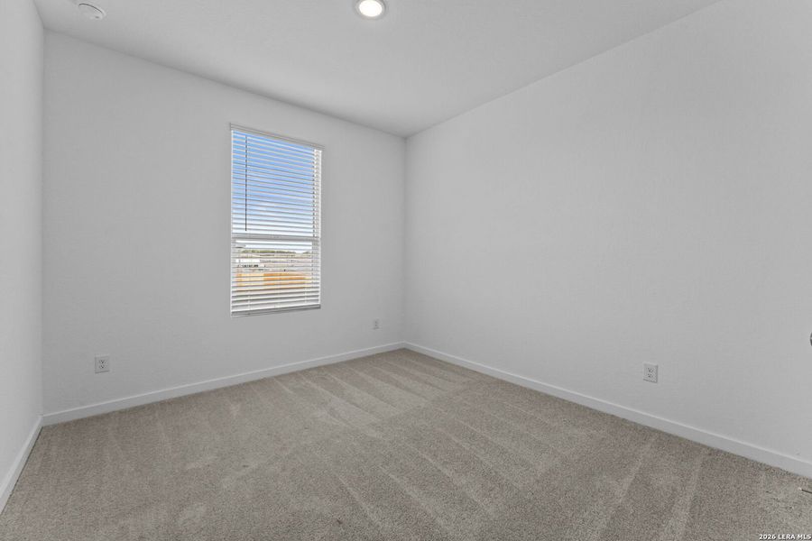 Spacious, unfurnished interior of a new home in Grace Valley, Marion (Image 23).