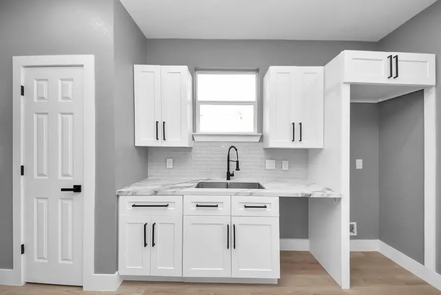 Furnished interior view inside a new home in , Conroe (Image 7). Furnished interior view inside a new home in , Conroe (Image 7).