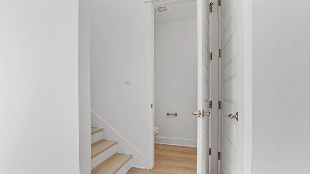 Spacious, unfurnished interior of a new home in Parkside, Santa Rosa Beach (Image 6). Spacious, unfurnished interior of a new home in Parkside, Santa Rosa Beach (Image 6).