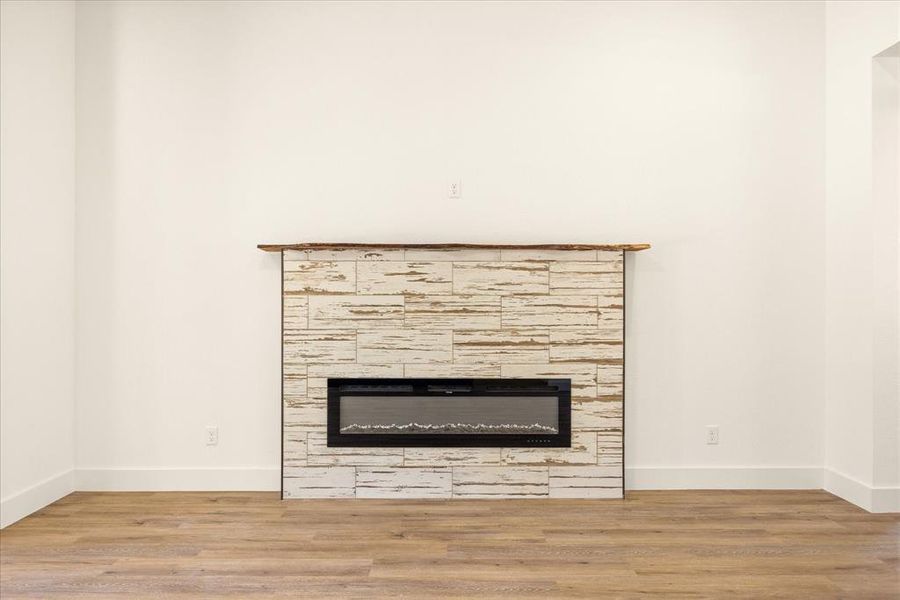 Close-up of interior finishes inside a home in , Bluff Dale (Image 17).