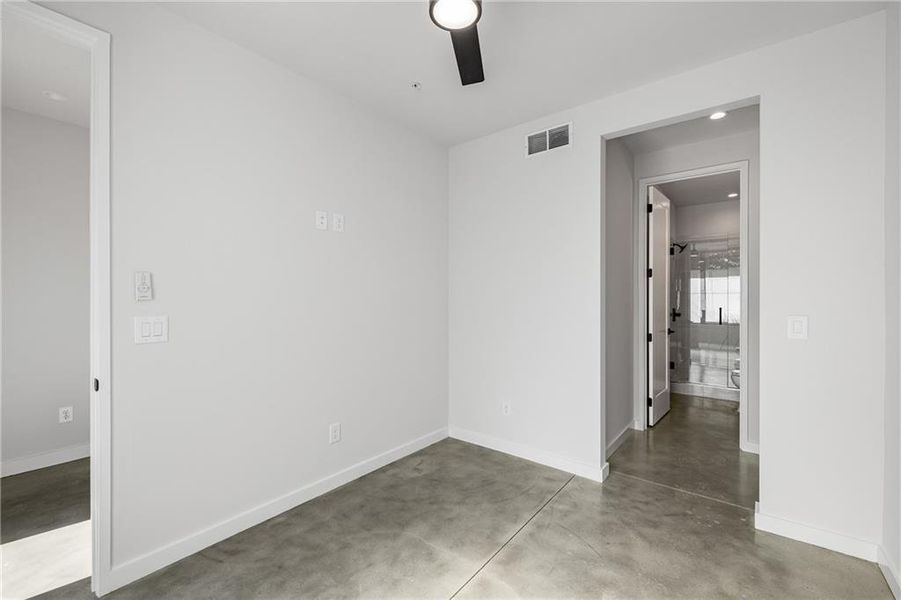 Spacious, unfurnished interior of a new home in Ten 5 Summerhill, Atlanta (Image 22). Spacious, unfurnished interior of a new home in Ten 5 Summerhill, Atlanta (Image 22).