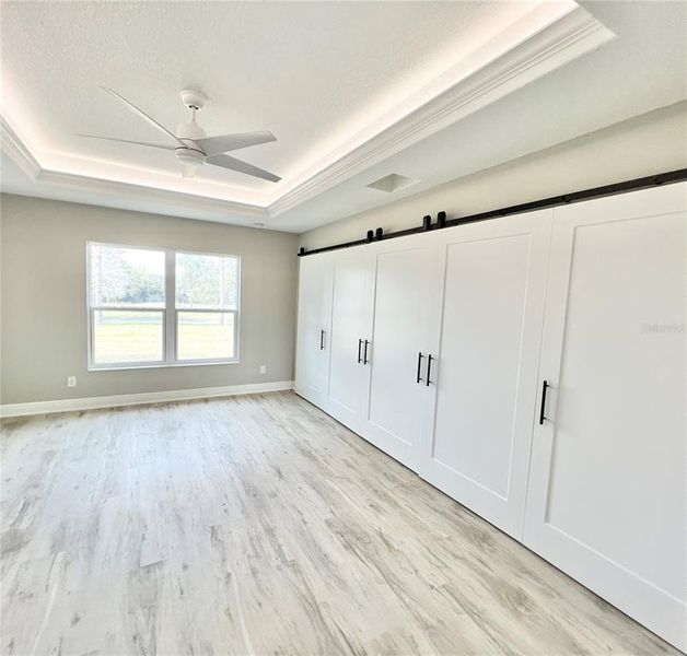 Spacious, unfurnished interior of a new home in , Dunnellon (Image 17).