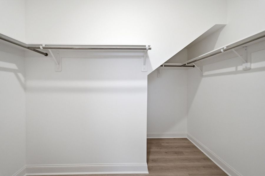 Spacious, unfurnished interior of a new home in McCain's Station, Gallatin (Image 43). Spacious, unfurnished interior of a new home in McCain's Station, Gallatin (Image 43).
