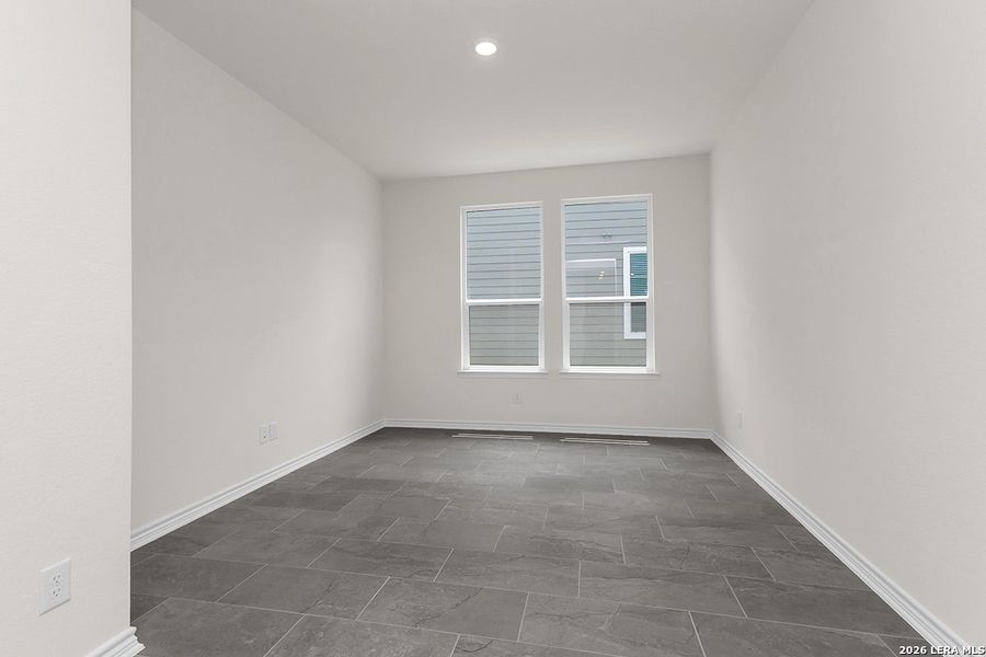 Spacious, unfurnished interior of a new home in Shoreline Park - Classic Collection, Boerne (Image 12).