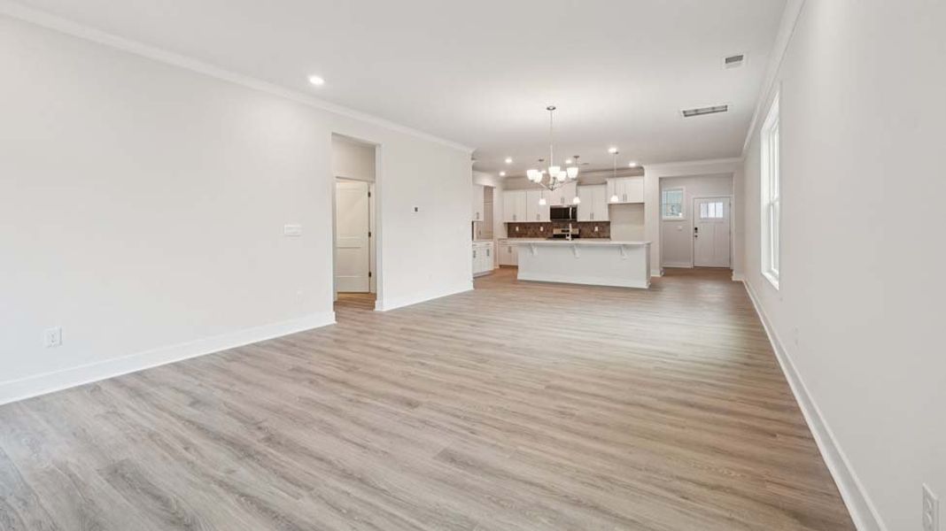 Spacious, unfurnished interior of a new home in Laurelbrook, Sherrills Ford (Image 17).