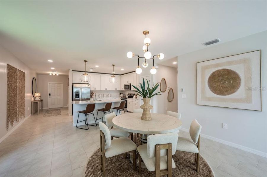 Furnished interior view inside a new home in Brighton, Venice (Image 14).