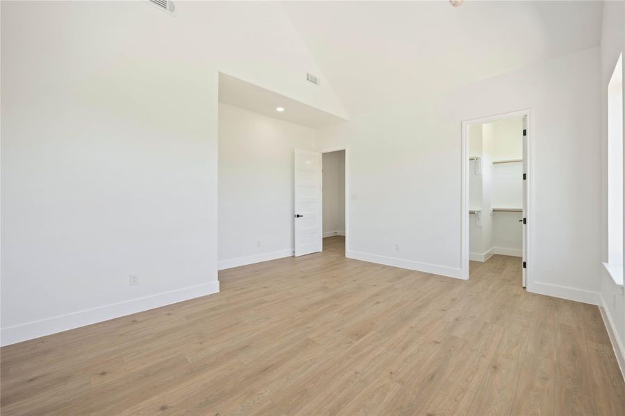 Spacious, unfurnished interior of a new home in , Houston (Image 16). Spacious, unfurnished interior of a new home in , Houston (Image 16).