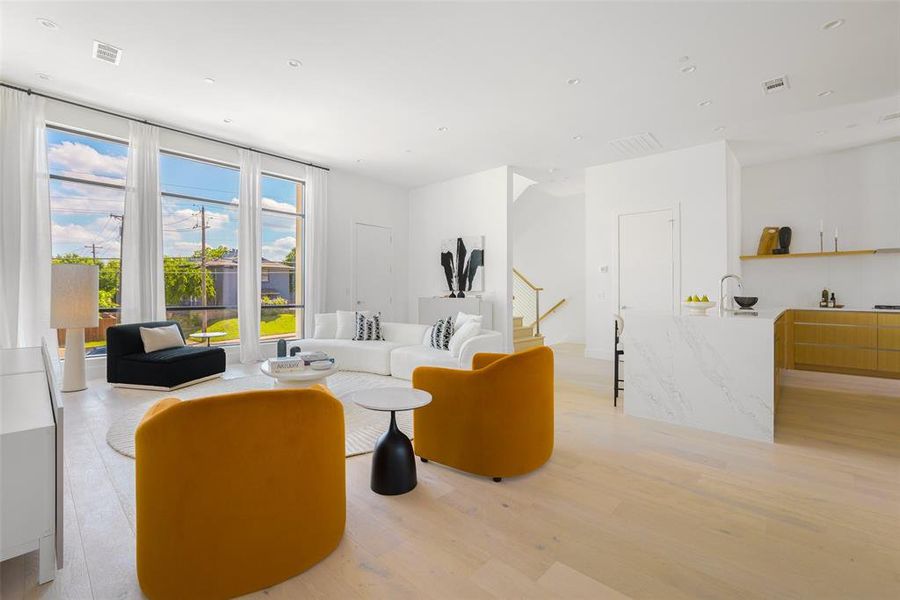 Furnished interior view inside a new home in , Dallas (Image 19).