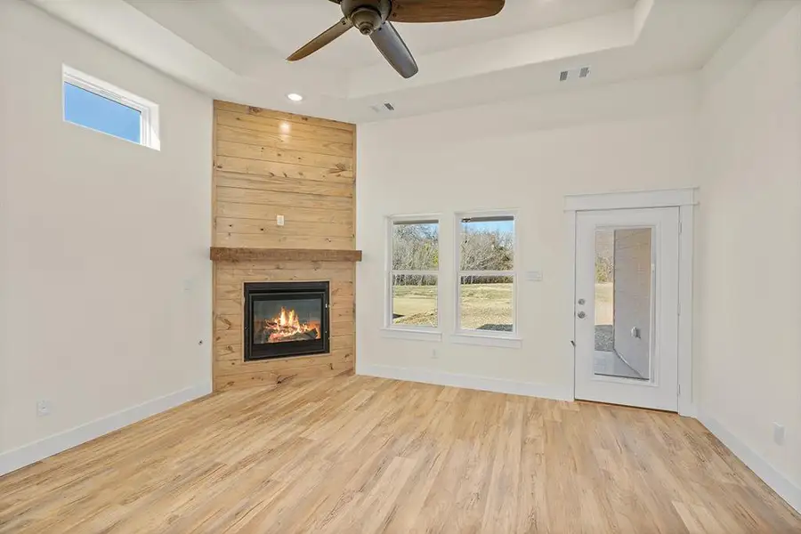 Image 15 of a home in .