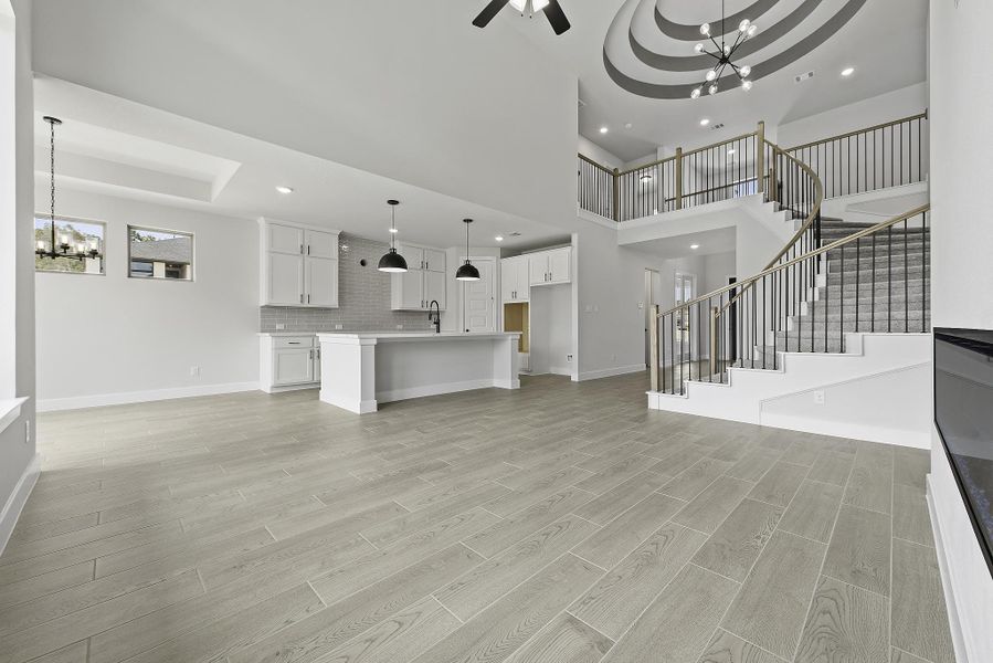Spacious, unfurnished interior of a new home in The Trails, New Caney (Image 18).