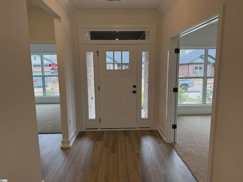 Spacious, unfurnished interior of a new home in Hidden Lake Estates, Greenville (Image 12).