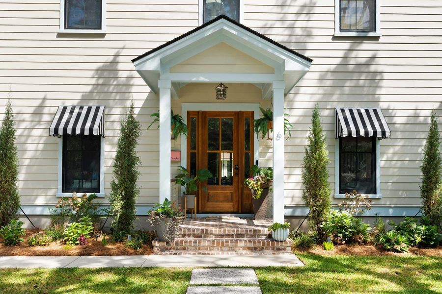 Exterior details and patio area of a home in , Charleston (Image 41).