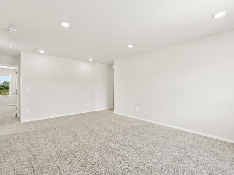 Spacious, unfurnished interior of a new home in Poudre Heights: The Lakes Collection, Windsor (Image 14).