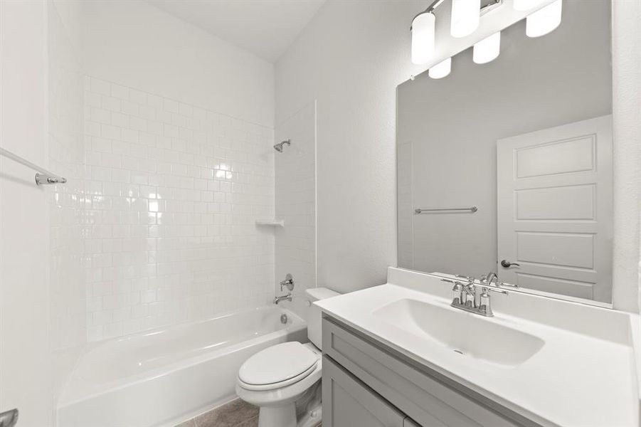 24. 332 Bay Laurel - 4TH Bath