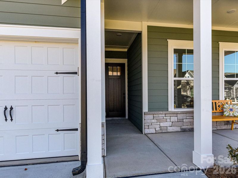 Exterior details and patio area of a home in Encore at Streamside - Classic Series, Waxhaw (Image 3).
