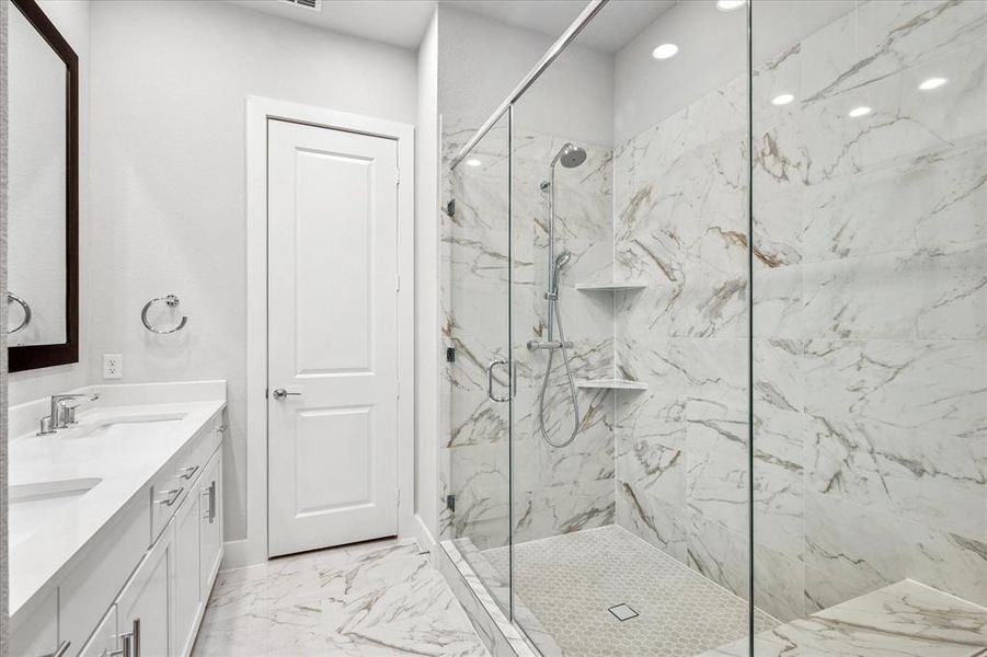 Furnished interior view inside a new home in Trinity Bluff, Dallas (Image 10).