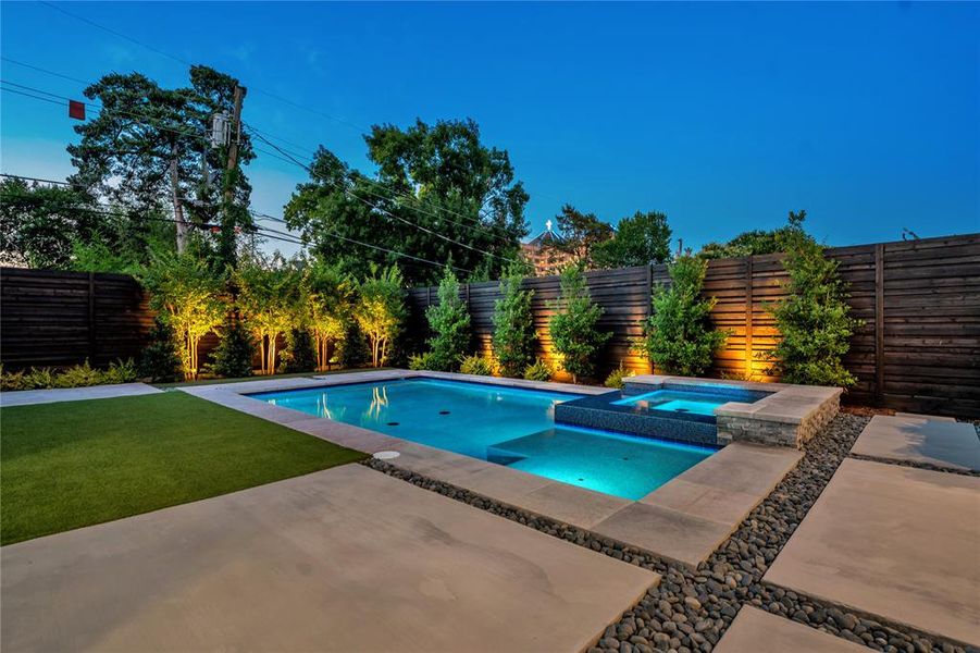 Image 33 of a home in . Image 33 of a home in .